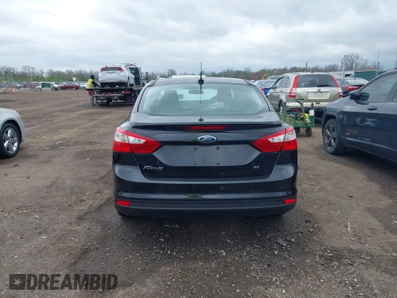 2012 Ford Focus SE with VIN 1FAHP3F27CL112277, listed as a IAAI auction lot 42053243 with 104,885 mi miles. Bid and sale history available at carsss.com. Image 17.