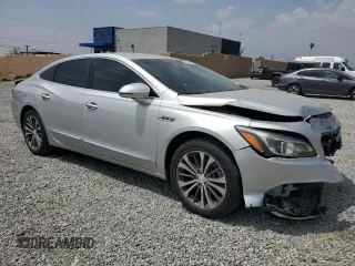 2017 Buick LaCrosse Essence with VIN 1G4ZP5SS8HU207573, listed as a Copart auction lot 55532085 with 62,660 mi miles and Salvage Title. Bid and sale history available at DreamBid. Image 4.
