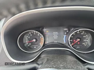 2018 Jeep Compass Latitude with VIN 3C4NJCBB0JT204773, listed as a Copart auction lot 46522105 with 91,304 mi miles and Non Repairable. Bid and sale history available at carsss.com. Image 9.