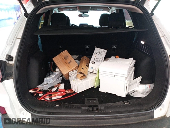 2020 Ford Escape SE z VIN 1FMCU9G68LUB45067, wystawiony jako IAAI lot #42575848 z przebiegiem 68 313 mil mil oraz . Historia ofert i sprzedaży dostępna na DreamBid. Obrazek 12.