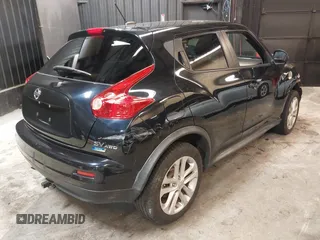 2013 Nissan Juke SL z VIN JN8AF5MV0DT215912, wystawiony jako IAAI lot #42281543 z przebiegiem 154 119 mil mil oraz . Historia ofert i sprzedaży dostępna na DreamBid. Obrazek 4.