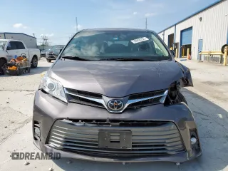 2019 Toyota Sienna XLE Auto Access Seat z VIN 5TDYZ3DC9KS995084, wystawiony jako Copart lot #59058395 z przebiegiem 47 104 mil mil oraz Szkoda całkowita • Salvage title. Historia ofert i sprzedaży dostępna na DreamBid. Obrazek 5.
