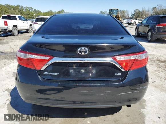 2015 Toyota Camry XLE with VIN 4T1BF1FK1FU992961, listed as a Copart auction lot 48481175 with 224,774 mi miles and Salvage Title. Bid and sale history available at carsss.com. Image 6.