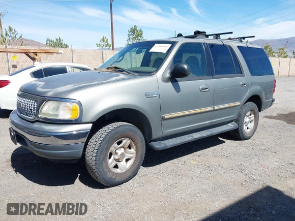 1999 Ford Expedition XLT z VIN 1FMPU18L3XLB91778, wystawiony jako IAAI lot #42266991 z przebiegiem Nie podano mil oraz . Historia ofert i sprzedaży dostępna na DreamBid. Obrazek 2.