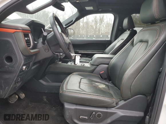 2022 Ford Expedition Timberline with VIN 1FMJU1RT2NEA46477, listed as a Copart auction lot 88460685 with 31,099 mi miles and Salvage Title. Bid and sale history available at carsss.com. Image 7.