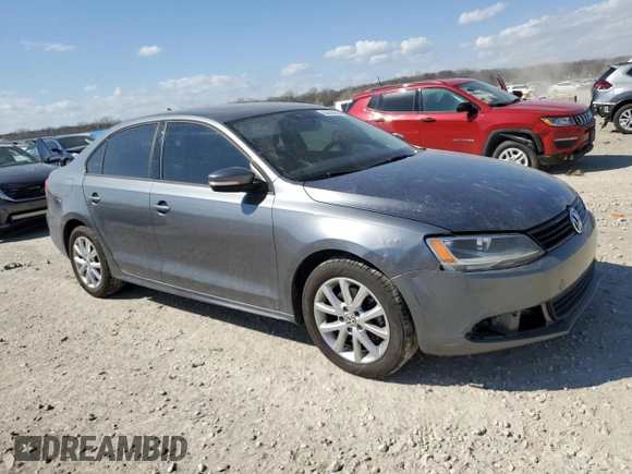 2012 Volkswagen Jetta Sedan SE w/Convenience with VIN 3VWDX7AJ2CM384049, listed as a Copart auction lot 50844455 with 183,776 mi miles and Clean Title. Bid and sale history available at carsss.com. Image 4.