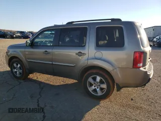 2010 Honda Pilot EX with VIN 5FNYF3H49AB002536, listed as a Copart auction lot 87884825 with 130,108 mi miles and Salvage Title. Bid and sale history available at carsss.com. Image 2.