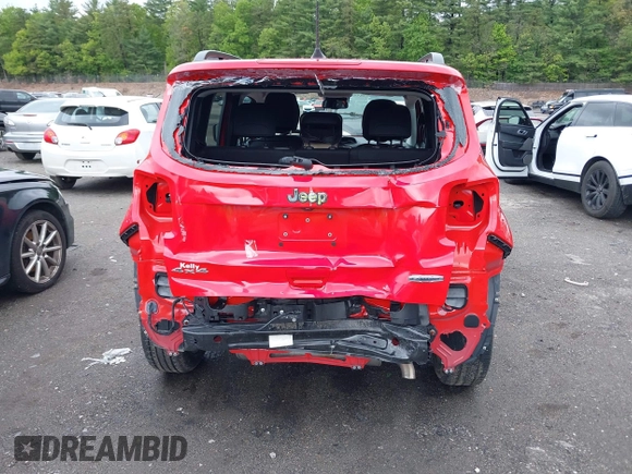 2022 Jeep Renegade Latitude with VIN ZACNJDB19NPN81559, listed as a IAAI auction lot 42329989 with 36,713 mi miles and . Bid and sale history available at DreamBid. Image 17.