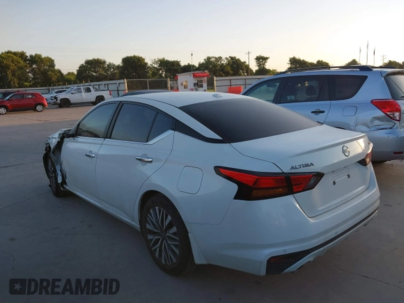 2024 Nissan Altima SV с VIN 1N4BL4DV4RN352002, выставлен на аукционе IAAI как лот 39677646 с пробегом 2 880 миль миль и . История ставок и продаж доступна на DreamBid. Изображение 3.