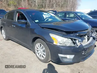 2015 Nissan Altima 2.5 SV with VIN 1N4AL3AP0FC115042, listed as a IAAI auction lot 41935591 with 129,556 mi miles. Bid and sale history available at carsss.com. Image 1.