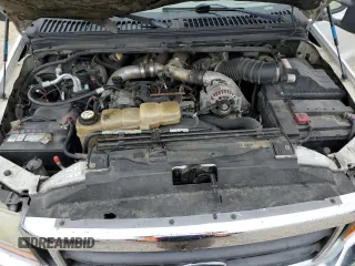 2001 Ford Super Duty F-250 XL with VIN 3FTNW20F21MA57111, listed as a Copart auction lot 42433985 with 472,887 mi miles and Salvage Title. Bid and sale history available at carsss.com. Image 11.