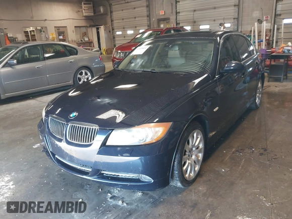 2008 BMW 3 Series 335xi with VIN WBAVD53528A010479, listed as a IAAI auction lot 41815814 with 173,793 mi miles. Bid and sale history available at carsss.com. Image 2.