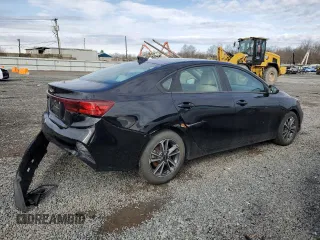 2022 Kia Forte LXS with VIN 3KPF24AD7NE439188, listed as a Copart auction lot 47045315 with 40,865 mi miles and Salvage Title. Bid and sale history available at carsss.com. Image 3.