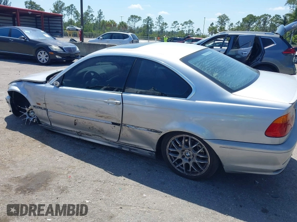 2000 BMW 3 Series 323Ci with VIN WBABM3349YJN88416, listed as a IAAI auction lot 42137407 with Not Provided miles and . Bid and sale history available at DreamBid. Image 6.