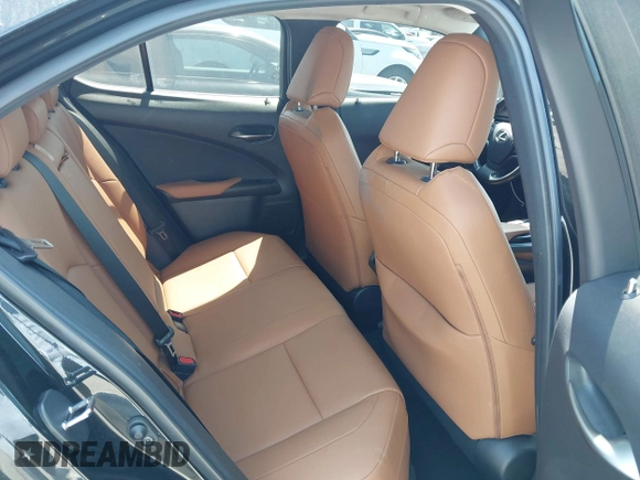 2022 Lexus UX 200 с VIN JTHX3JBH8N2047074, выставлен на аукционе IAAI как лот 41973682 с пробегом 27 248 миль миль и . История ставок и продаж доступна на DreamBid. Изображение 8.