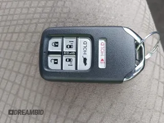 2014 Honda Odyssey EX with VIN 5FNRL5H43EB082088, listed as a IAAI auction lot 41940682 with 151,012 mi miles and . Bid and sale history available at carsss.com. Image 11.