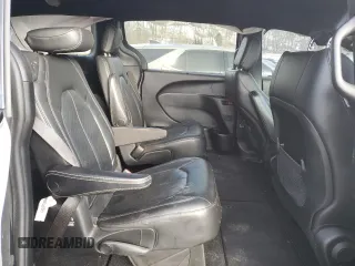 2020 Chrysler Pacifica Launch Edition with VIN 2C4RC3BG7LR289222, listed as a Copart auction lot 45941595 with 58,631 mi miles and Salvage title. Bid and sale history available at DreamBid. Image 11.