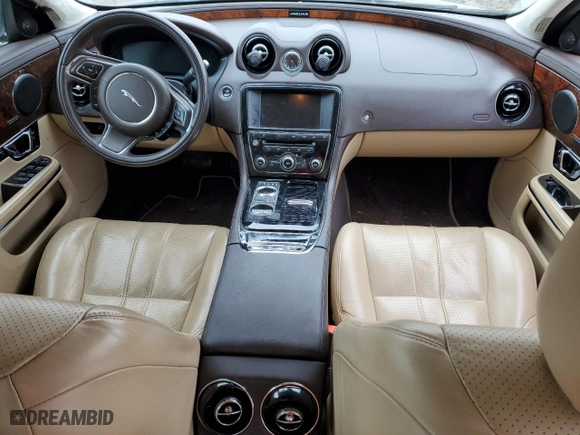 2015 Jaguar XJ with VIN SAJWA1CZ1F8V75808, listed as a Copart auction lot 44436825 with 0 mi miles and Salvage Title. Bid and sale history available at carsss.com. Image 8.