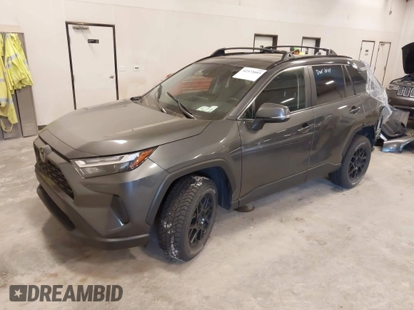 2022 Toyota RAV4 XLE with VIN 2T3P1RFV3NC259542, listed as a IAAI auction lot 42372093 with 42,896 mi miles and . Bid and sale history available at DreamBid. Image 2.