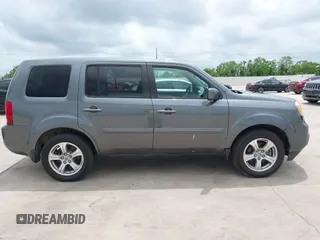 2013 Honda Pilot EX-L with VIN 5FNYF3H51DB002883, listed as a IAAI auction lot 42145649 with 223,901 mi miles. Bid and sale history available at carsss.com. Image 13.