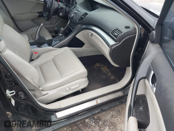 2011 Acura TSX z VIN JH4CU2F68BC005312, wystawiony jako IAAI lot #42331991 z przebiegiem 182 356 mil mil oraz . Historia ofert i sprzedaży dostępna na DreamBid. Obrazek 5.