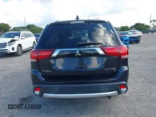 2018 Mitsubishi Outlander SE with VIN JA4AD3A33JZ055813, listed as a IAAI auction lot 41232885 with 126,457 mi miles and . Bid and sale history available at DreamBid. Image 16.