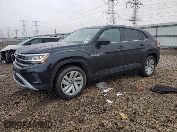 2022 Volkswagen Atlas SE with VIN 1V2HE2CA8NC229616, listed as a Copart auction lot 84722384 with 26,570 mi miles and Salvage title. Bid and sale history available at DreamBid. Image 1.