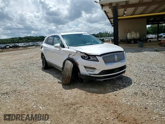 2019 Lincoln MKC Reserve with VIN 5LMTJ3DHXKUL29496, listed as a Copart auction lot 58970175 with 40,783 mi miles and Salvage title. Bid and sale history available at DreamBid. Image 14.