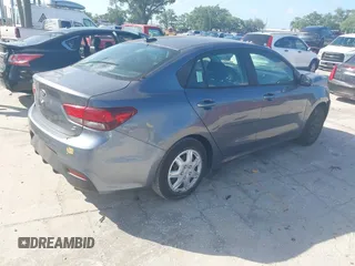 2019 Kia Rio S with VIN 3KPA24AB4KE172533, listed as a IAAI auction lot 41969814 with 76,271 mi miles. Bid and sale history available at carsss.com. Image 4.
