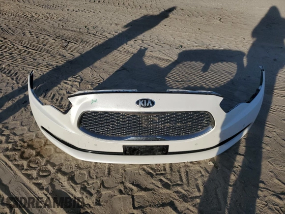2017 Kia K900 Luxury with VIN KNALW4D45H6036076, listed as a Copart auction lot 83567944 with 59,820 mi miles and Salvage title. Bid and sale history available at DreamBid. Image 12.