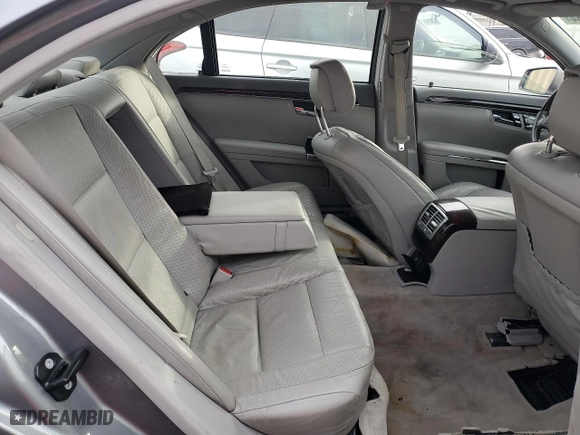 2013 Mercedes-Benz S-Class S 550 with VIN WDDNG7DBXDA521822, listed as a Copart auction lot 84210684 with 138,154 mi miles and Salvage Title. Bid and sale history available at carsss.com. Image 10.