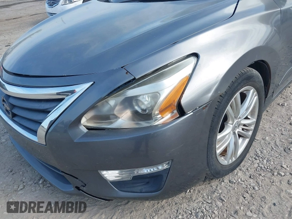 2014 Nissan Altima 2.5 S with VIN 1N4AL3AP1EC401416, listed as a IAAI auction lot 42165064 with 139,314 mi miles. Bid and sale history available at carsss.com. Image 6.