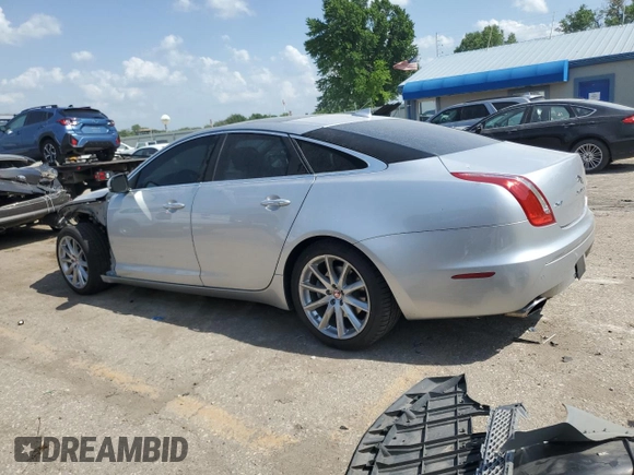 2015 Jaguar XJ with VIN SAJWJ1CD1F8V75232, listed as a Copart auction lot 57605685 with 146,314 mi miles and Salvage title. Bid and sale history available at DreamBid. Image 2.