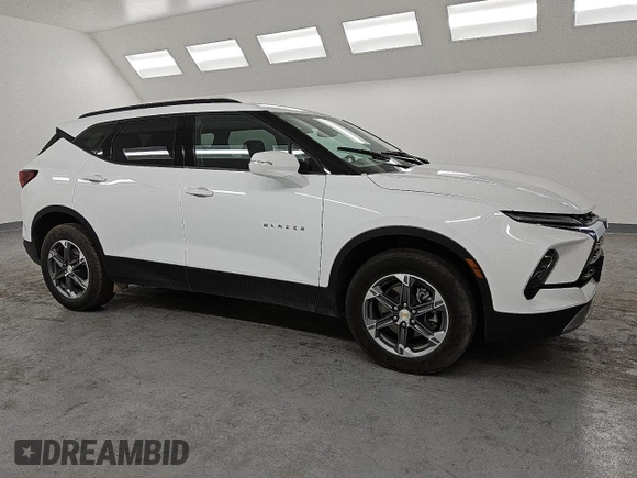 2024 Chevrolet Blazer LT с VIN 3GNKBJR44RS195547, выставлен на аукционе Copart как лот 43275205 с пробегом 25 318 миль миль и Чистый • Clean title. История ставок и продаж доступна на DreamBid. Изображение 4.