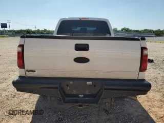 2011 Ford F-250 XL z VIN 1FT7W2BT5BEC57113, wystawiony jako Copart lot #56326645 z przebiegiem 336 690 mil mil oraz Szkoda całkowita • Salvage title. Historia ofert i sprzedaży dostępna na DreamBid. Obrazek 6.