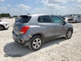 2020 Chevrolet Trax LS with VIN 3GNCJKSB9LL155083, listed as a Copart auction lot 61875195 with 88,417 mi miles and Salvage title. Bid and sale history available at DreamBid. Image 3.