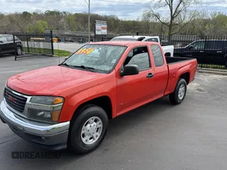 2008 GMC Canyon SLE1 with VIN 1GTCS19E888138586, listed as a Copart auction lot 53332145 with 132,856 mi miles and Clean Title. Bid and sale history available at carsss.com. Image 2.