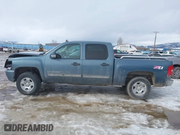 2011 Chevrolet Silverado 1500 LT with VIN 3GCPKSE30BG189500, listed as a IAAI auction lot 41657850 with 147,460 mi miles and . Bid and sale history available at DreamBid. Image 15.