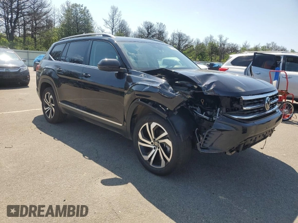 2022 Volkswagen Atlas SEL with VIN 1V2BP2CA9NC519850, listed as a Copart auction lot 61124825 with 26,243 mi miles and Salvage title. Bid and sale history available at DreamBid. Image 4.