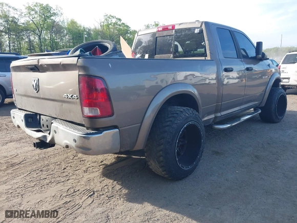 2009 Dodge Ram 1500 SLT with VIN 1D3HV18T39S724184, listed as a IAAI auction lot 42097416 with 297,630 mi miles. Bid and sale history available at carsss.com. Image 4.