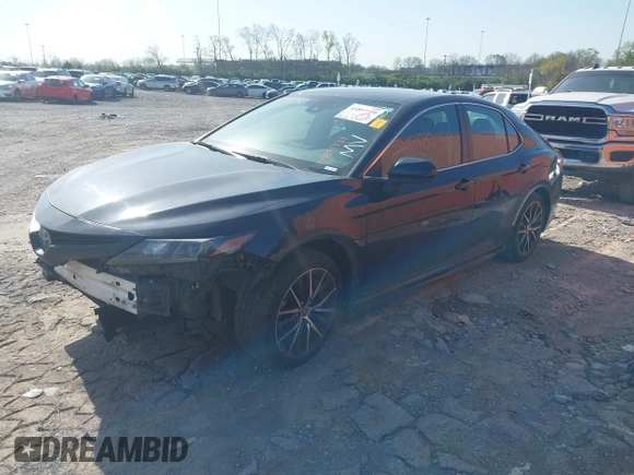 2021 Toyota Camry SE Nightshade with VIN 4T1G11AK5MU404780, listed as a IAAI auction lot 41897739 with 94,320 mi miles and . Bid and sale history available at carsss.com. Image 2.