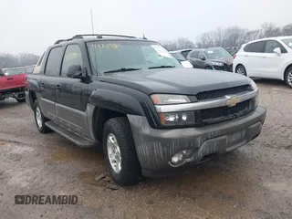 2005 Chevrolet Avalanche Z71 z VIN 3GNEK12ZX5G230639, wystawiony jako IAAI lot #41470744 z przebiegiem 238 196 mil mil oraz . Historia ofert i sprzedaży dostępna na DreamBid. Obrazek 1.