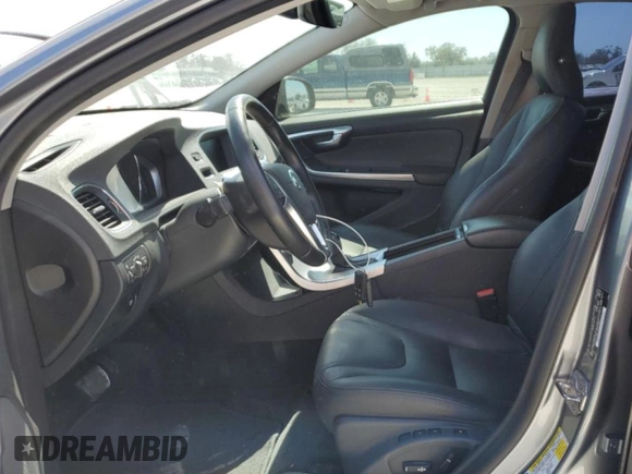 2017 Volvo S60 Inscription with VIN LYV402HK2HB195004, listed as a Copart auction lot 41542193 with 32,633 mi miles. Bid and sale history available at carsss.com. Image 7.