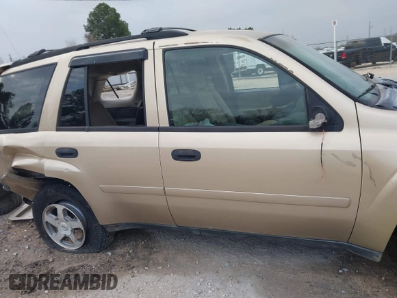 2006 Chevrolet TrailBlazer LS with VIN 1GNDS13S662284074, listed as a IAAI auction lot 41689631 with 192,598 mi miles and . Bid and sale history available at DreamBid. Image 14.