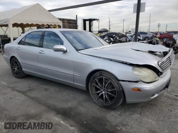 2002 Mercedes-Benz S-Class 4.3L with VIN WDBNG70J62A257551, listed as a Copart auction lot 84096614 with 113,860 mi miles and Salvage Title. Bid and sale history available at carsss.com. Image 4.