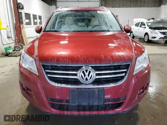 2010 Volkswagen Tiguan S with VIN WVGAV7AX8AW003815, listed as a Copart auction lot 56180605 with 149,047 mi miles and Clean title. Bid and sale history available at DreamBid. Image 5.