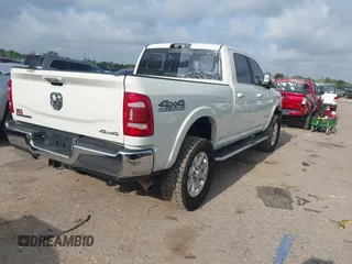 2022 Ram 2500 Laramie with VIN 3C6UR5FL3NG310109, listed as a IAAI auction lot 42169544 with 88,817 mi miles. Bid and sale history available at carsss.com. Image 4.