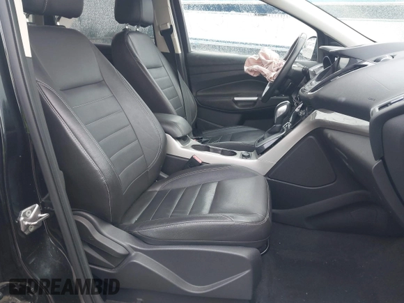 2013 Ford Escape SEL with VIN 1FMCU9H93DUC79592, listed as a IAAI auction lot 42039037 with 63,020 mi miles and . Bid and sale history available at DreamBid. Image 5.