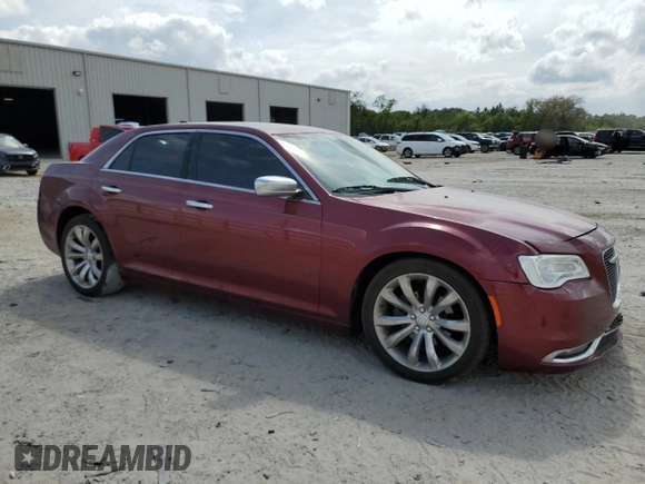 2019 Chrysler 300 Limited z VIN 2C3CCAEG1KH555560, wystawiony jako Copart lot #54662635 z przebiegiem 120 516 mil mil oraz Nie do naprawy • Non repairable. Historia ofert i sprzedaży dostępna na DreamBid. Obrazek 4.