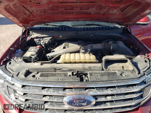 2020 Ford Expedition XLT with VIN 1FMJU1HT6LEA55679, listed as a Copart auction lot 84834984 with 95,117 mi miles and Clean Title. Bid and sale history available at carsss.com. Image 14.